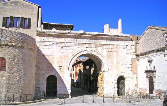 Fano: LA CITTÀ della fortuna