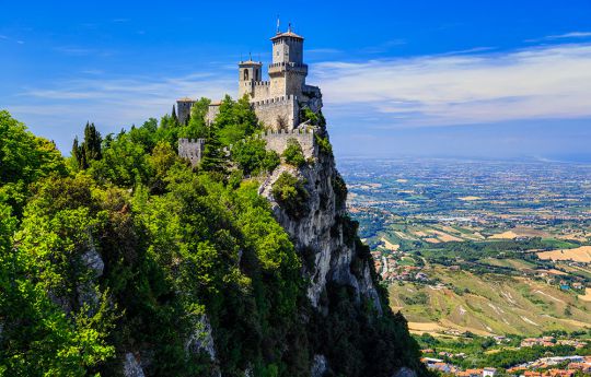 San Marino: LO STATO PIÙ PICCOLO AL MONDO